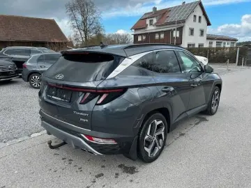 HYUNDAI Tucson Trend Plug-In Hybrid 4WD  AHK