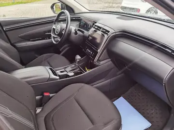 HYUNDAI Tucson 1 6 Mild-Hybrid AT Klimaaut. Navi DAB LED