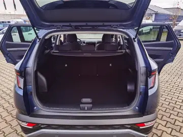 HYUNDAI Tucson 1 6 Mild-Hybrid AT Klimaaut. Navi DAB LED