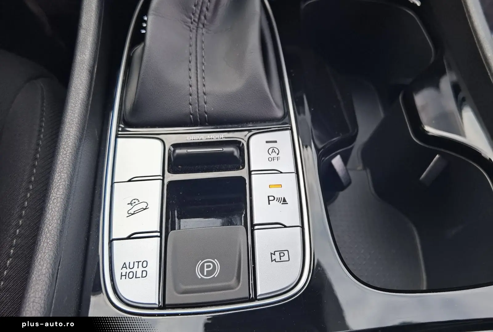 HYUNDAI Tucson 1 6 Mild-Hybrid AT Klimaaut. Navi DAB LED