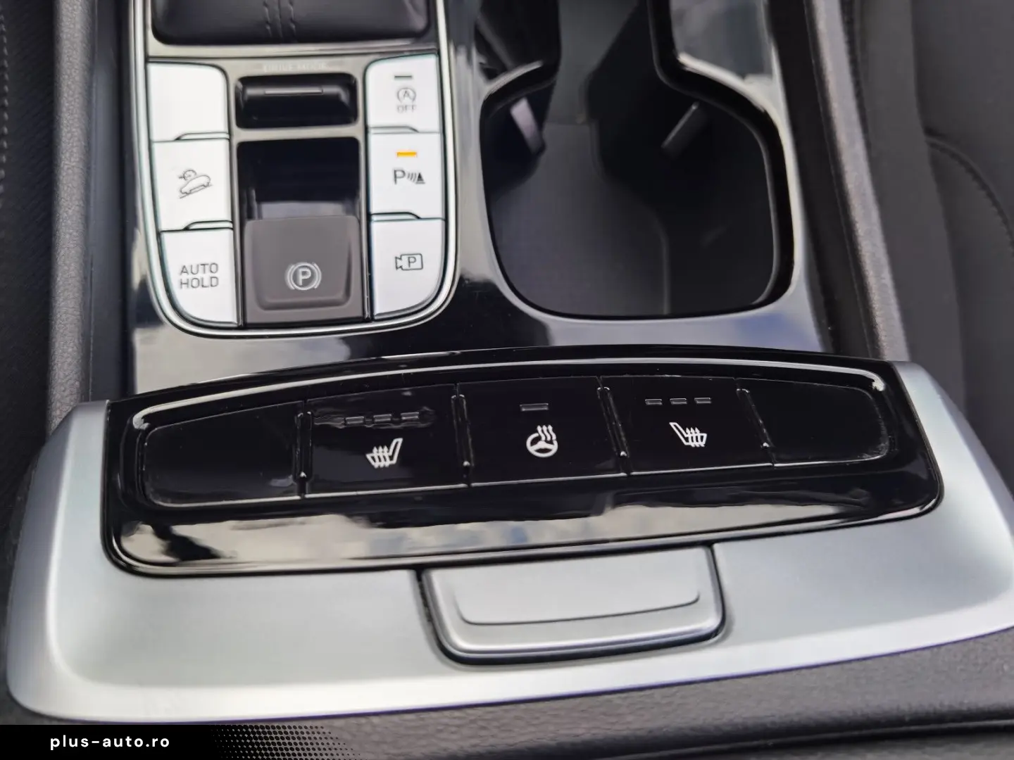 HYUNDAI Tucson 1 6 Mild-Hybrid AT Klimaaut. Navi DAB LED