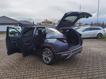 HYUNDAI Tucson 1 6 Mild-Hybrid AT Klimaaut. Navi DAB LED