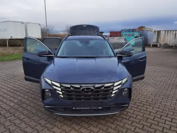 HYUNDAI Tucson 1 6 Mild-Hybrid AT Klimaaut. Navi DAB LED