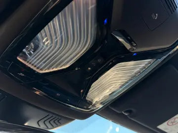 BMW M5 BMW-Garantie bis zum 16.05.2026 BowersWilkins