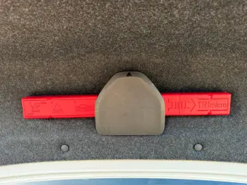 BMW M5 BMW-Garantie bis zum 16.05.2026 BowersWilkins