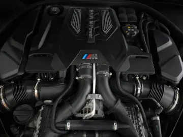 BMW M5 Lim. Competition B&W LASER MASSAGE HUD 360 KA