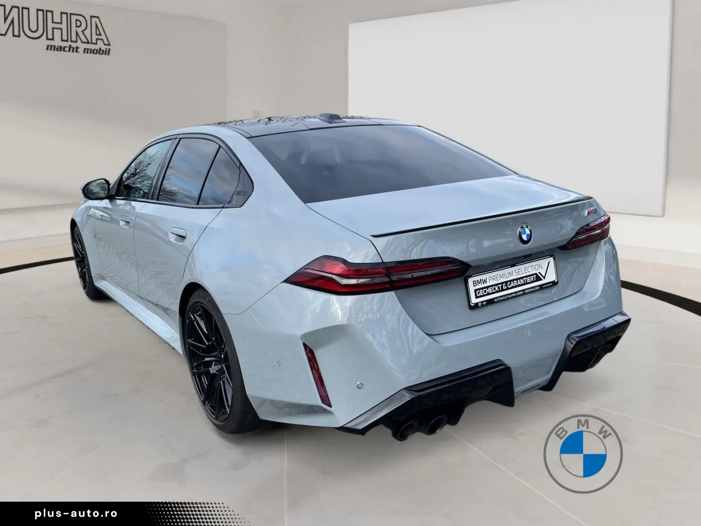 BMW M5 Limousine M Sport 20  21  Pano Memory B&W