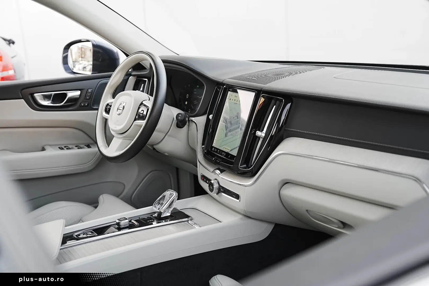 Volvo XC 60 Recharge T6 Twin Engine eAWD