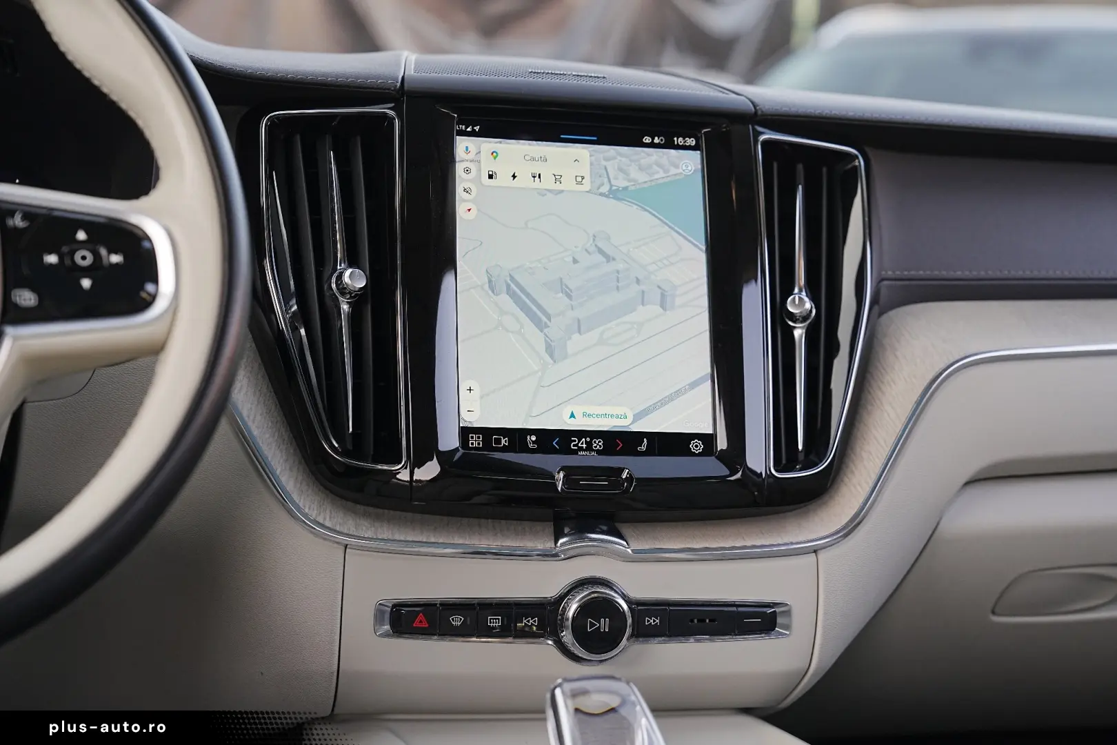 Volvo XC 60 Recharge T6 Twin Engine eAWD