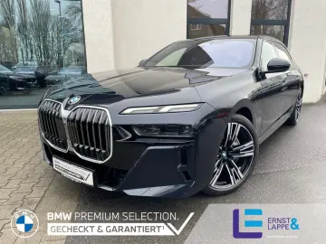 BMW 750e xDrive Limo M Sport    DrivingAssProf 360