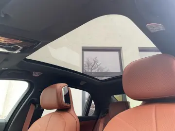 BMW 750e xDrive Limo M Sport    DrivingAssProf 360