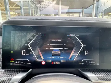 BMW 750e xDrive M Sport Pro TV Massage Lounge 21 B&W