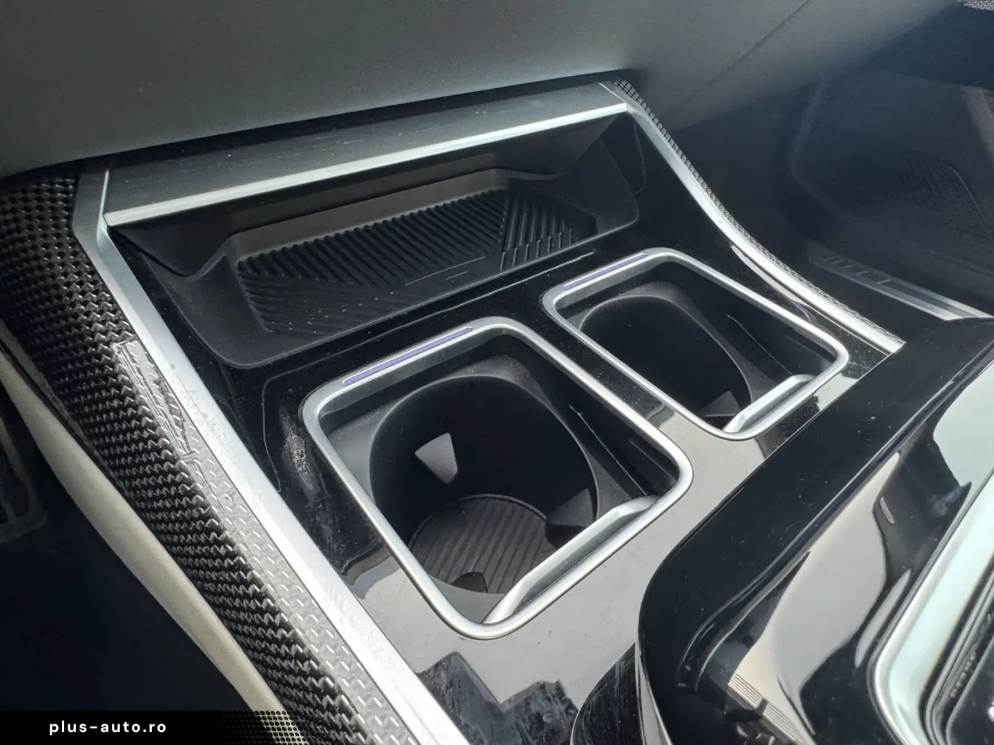 BMW 750e xDrive M Sport Pro TV Massage Lounge 21 B&W