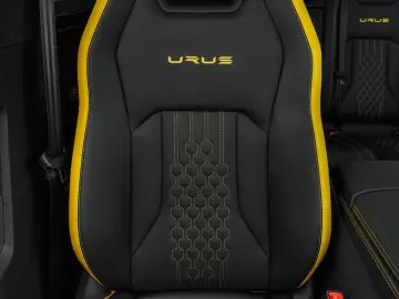 LAMBORGHINI Urus S