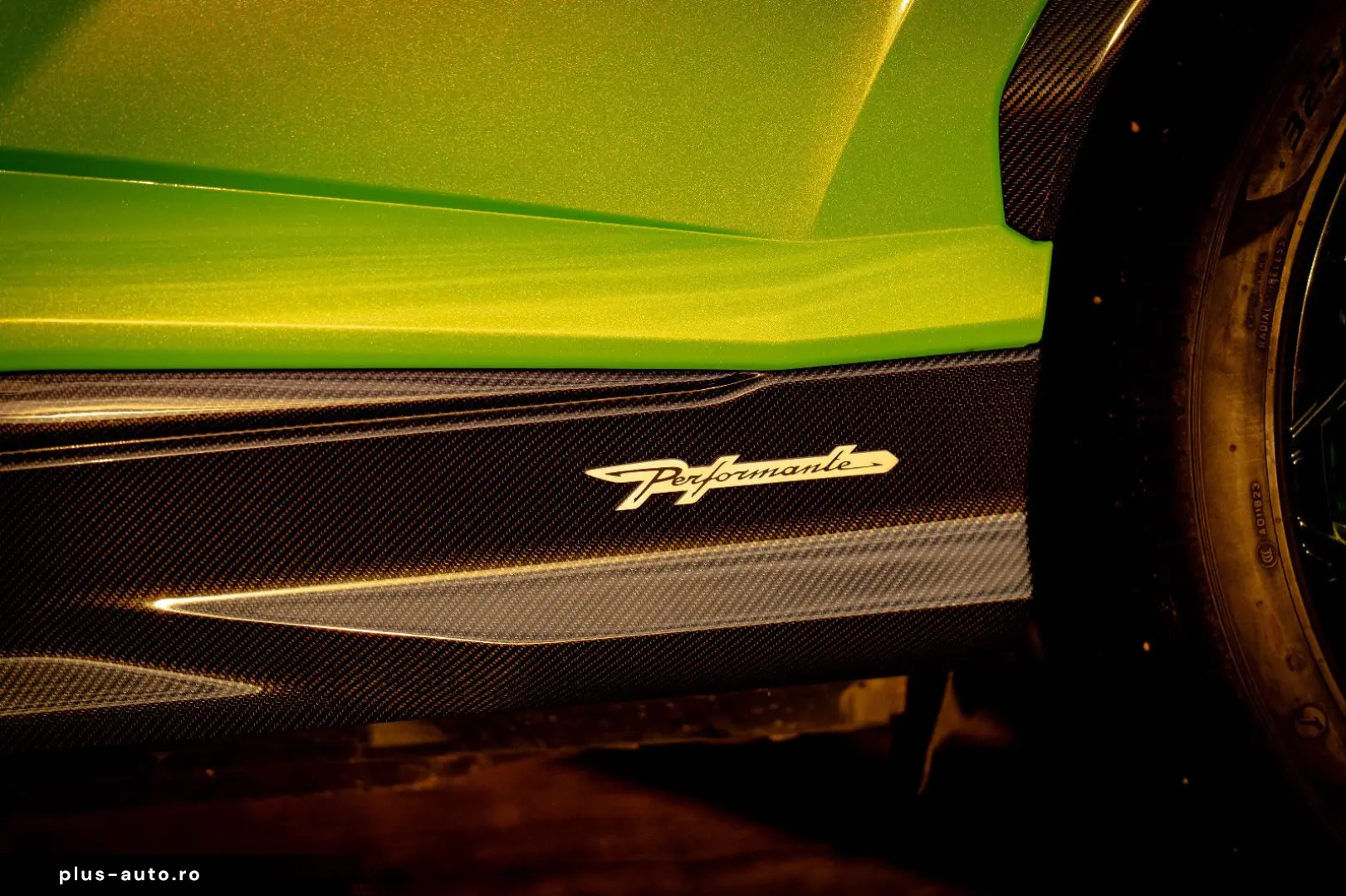 LAMBORGHINI Urus  Performante  Full Carbon  Neuwagenzustand