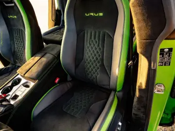 LAMBORGHINI Urus  Performante  Full Carbon  Neuwagenzustand