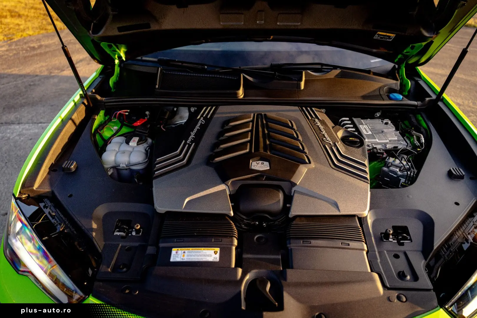 LAMBORGHINI Urus  Performante  Full Carbon  Neuwagenzustand