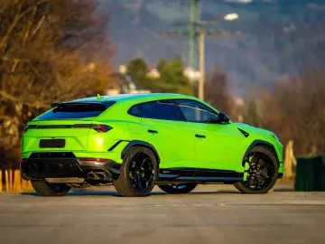 LAMBORGHINI Urus  Performante  Full Carbon  Neuwagenzustand