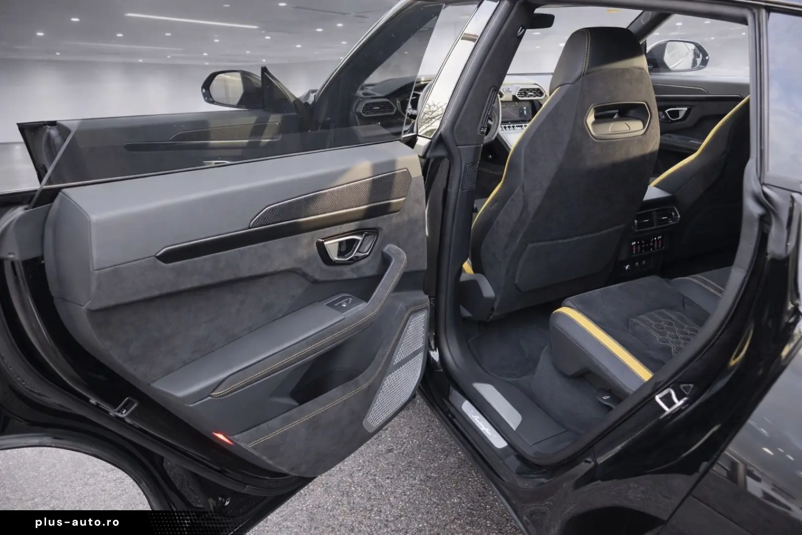 LAMBORGHINI Urus S  Performante Interieur  Carbon   Keramik