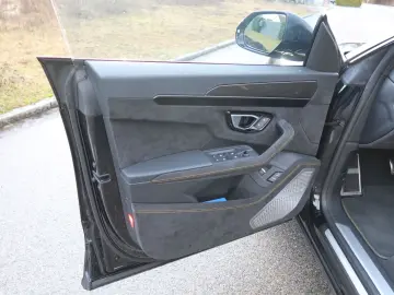 LAMBORGHINI Urus S  Performante Interieur  Carbon   Keramik