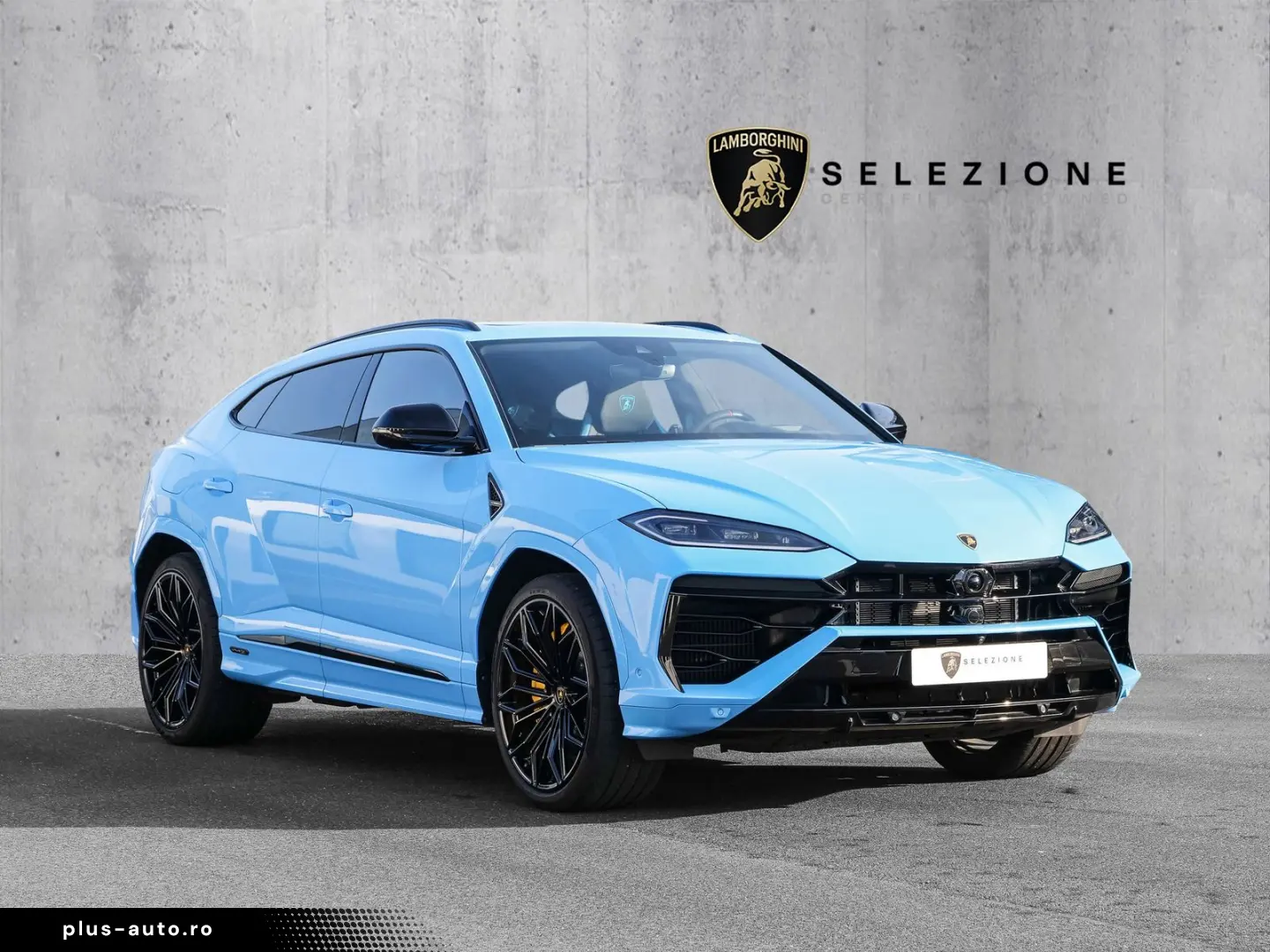 LAMBORGHINI Urus SE Blu Cepheus  Pano  Ad Personam Colour
