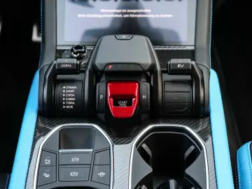 LAMBORGHINI Urus SE Blu Cepheus  Pano  Ad Personam Colour