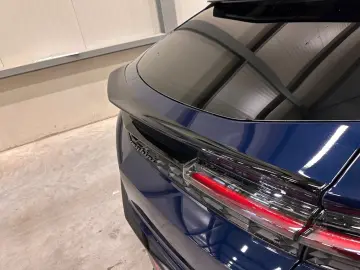 LAMBORGHINI Urus SE AD PERSONAM XPEL PANO B&O