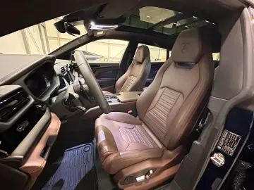 LAMBORGHINI Urus SE AD PERSONAM XPEL PANO B&O