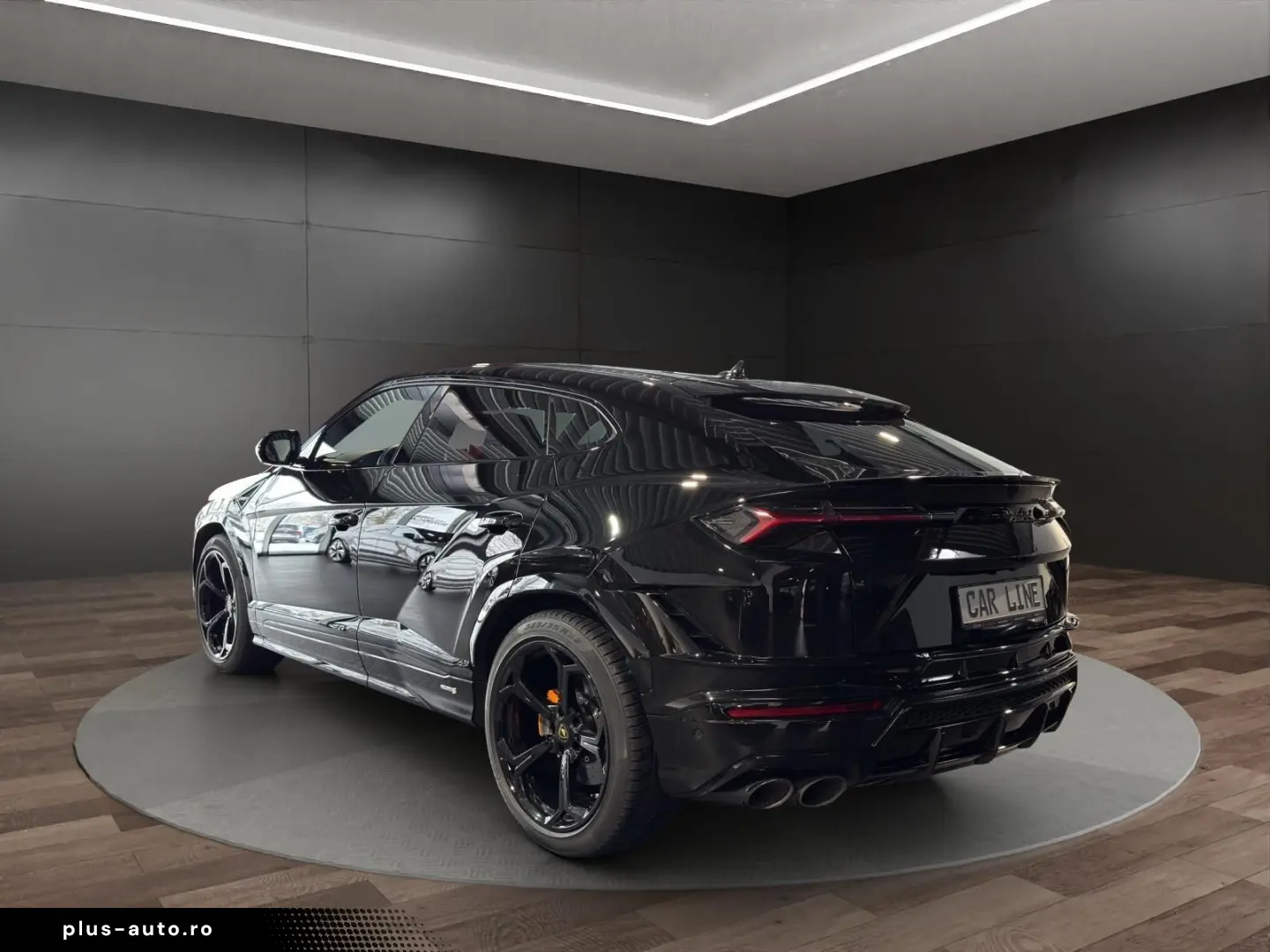 LAMBORGHINI Urus S CAM LEDER PANO B&O Sound 23