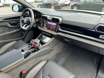 LAMBORGHINI Urus 4.0 V8  SE HYBRID STYLE-PACKAGE PANO 23-ZOL