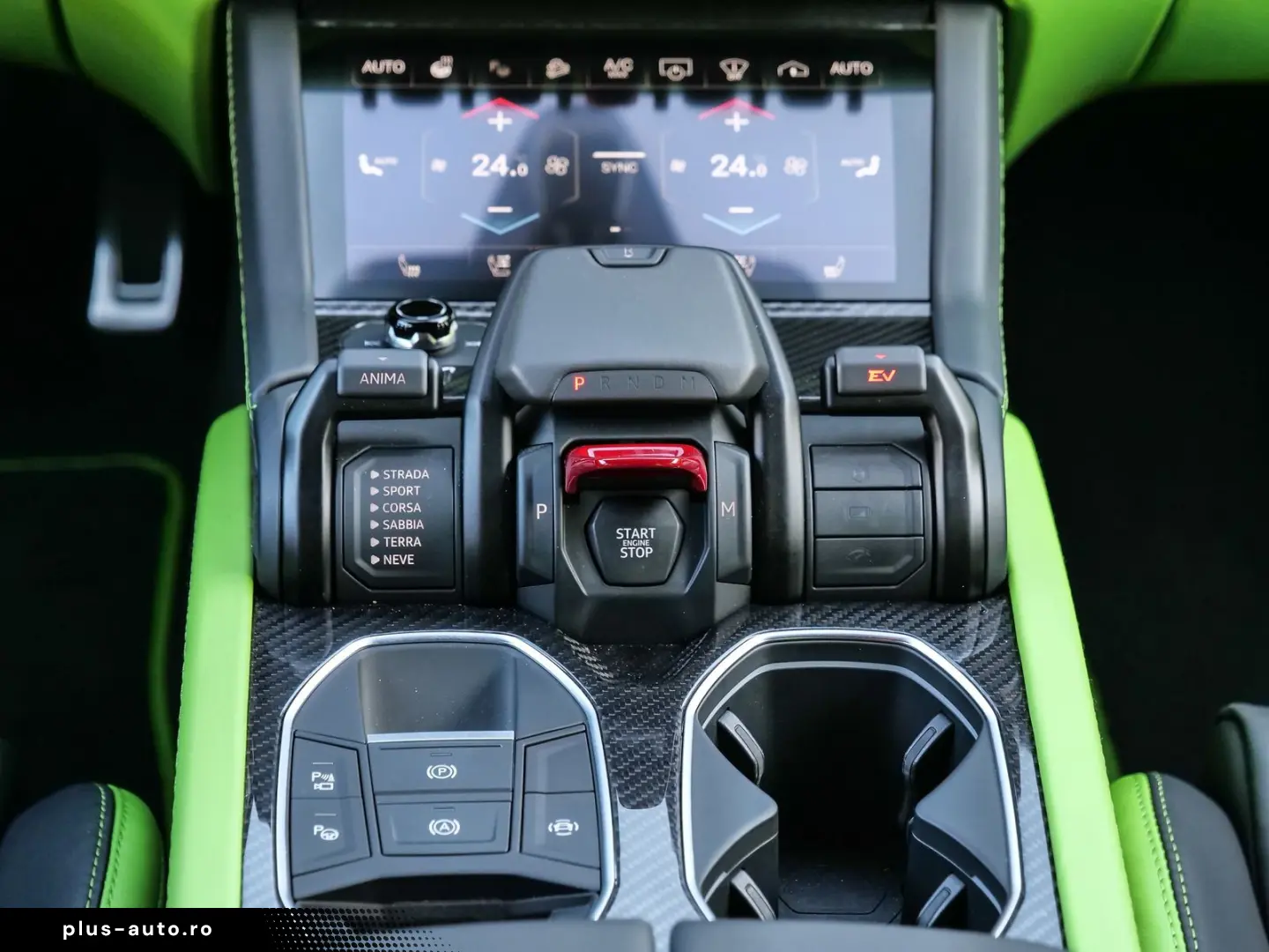 LAMBORGHINI Urus SE Verde Selvans  Big Interior Carbon Pack