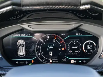 LAMBORGHINI Urus SE Verde Selvans  Big Interior Carbon Pack