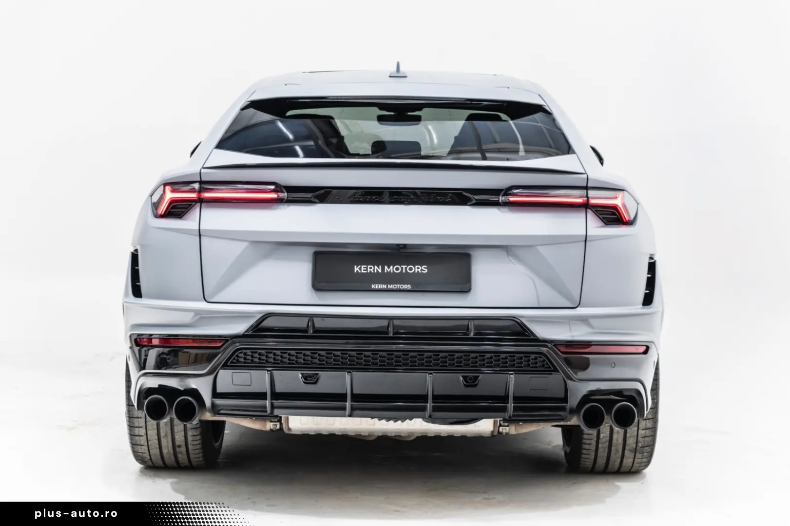 LAMBORGHINI Urus S Bang&Olufsen Panorama Qcittura