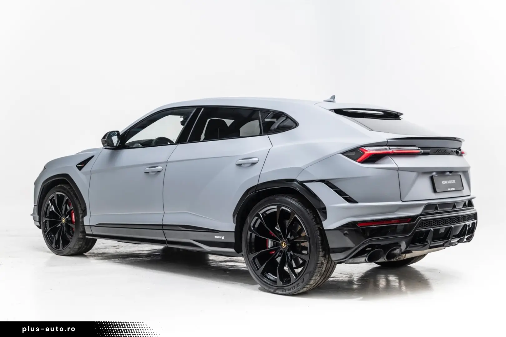 LAMBORGHINI Urus S Bang&Olufsen Panorama Qcittura