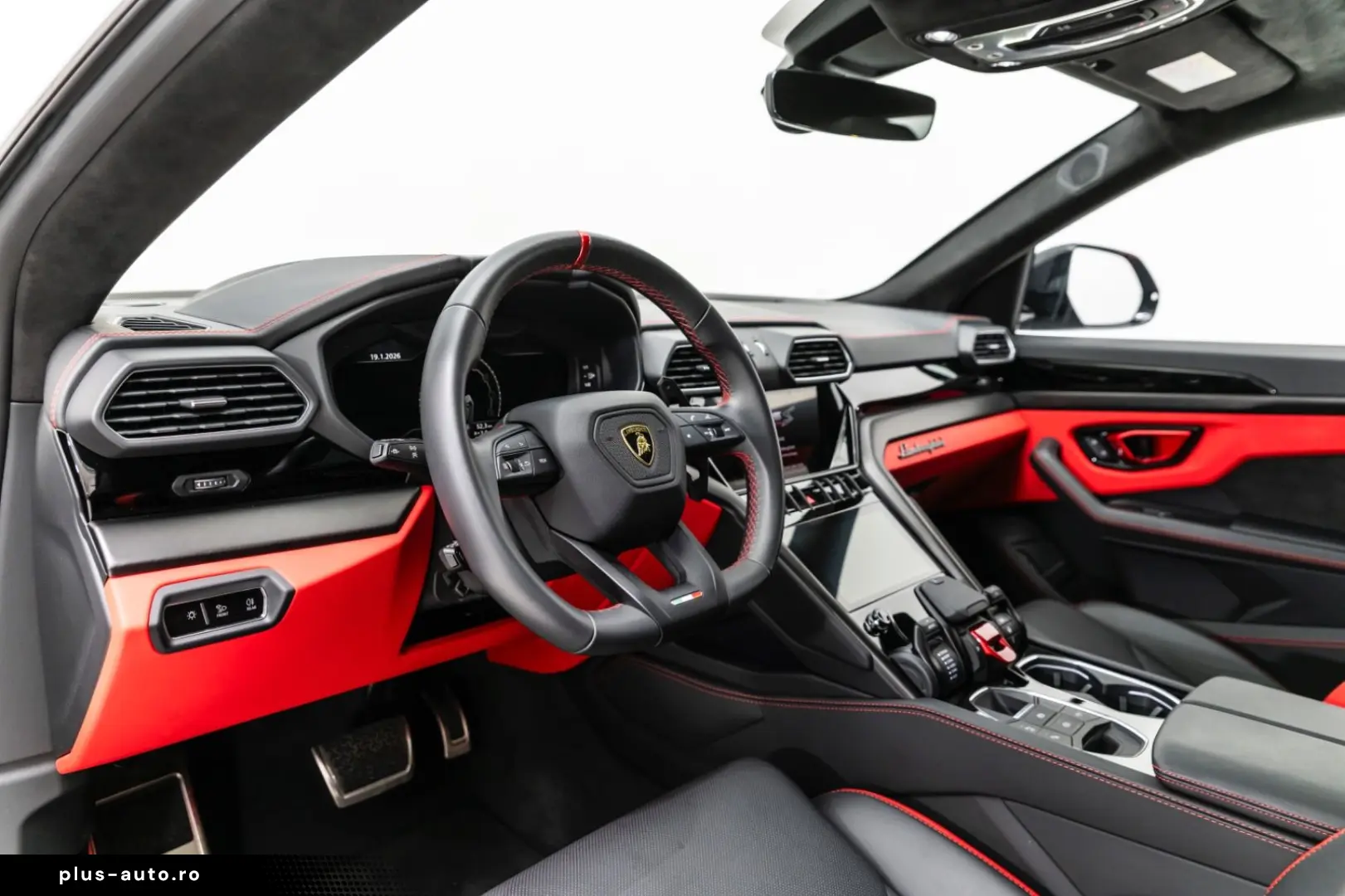 LAMBORGHINI Urus S Bang&Olufsen Panorama Qcittura