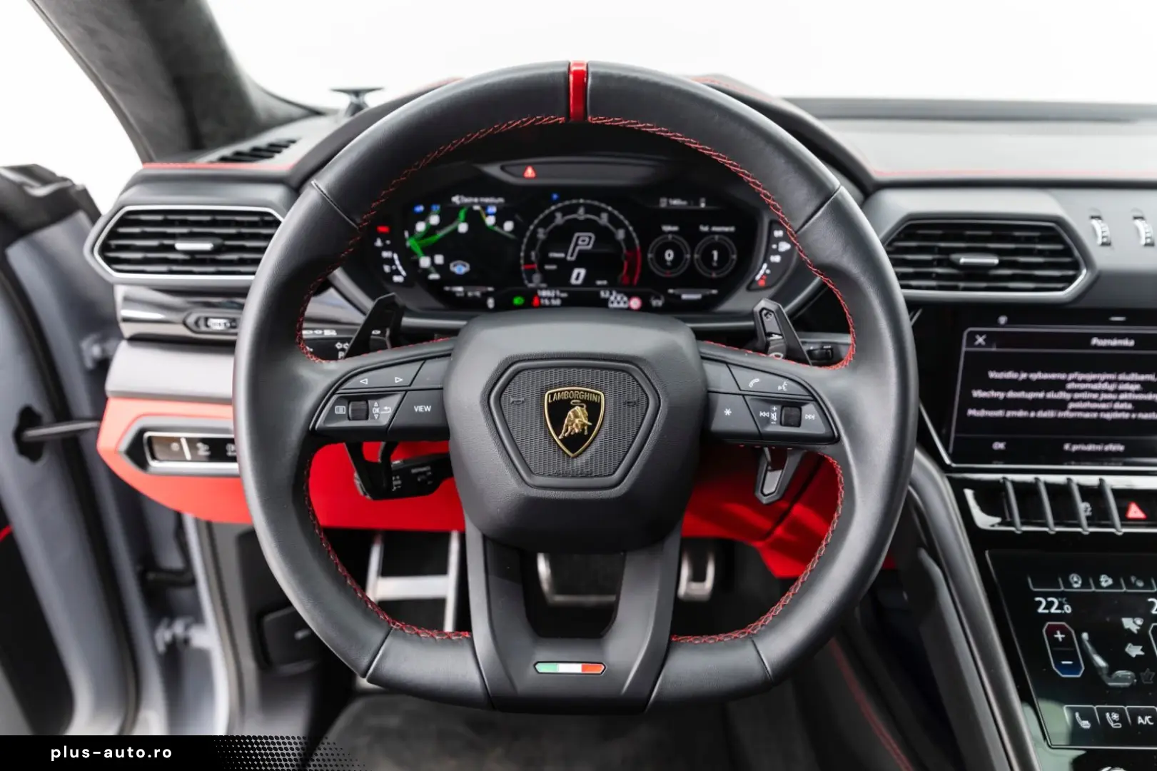 LAMBORGHINI Urus S Bang&Olufsen Panorama Qcittura