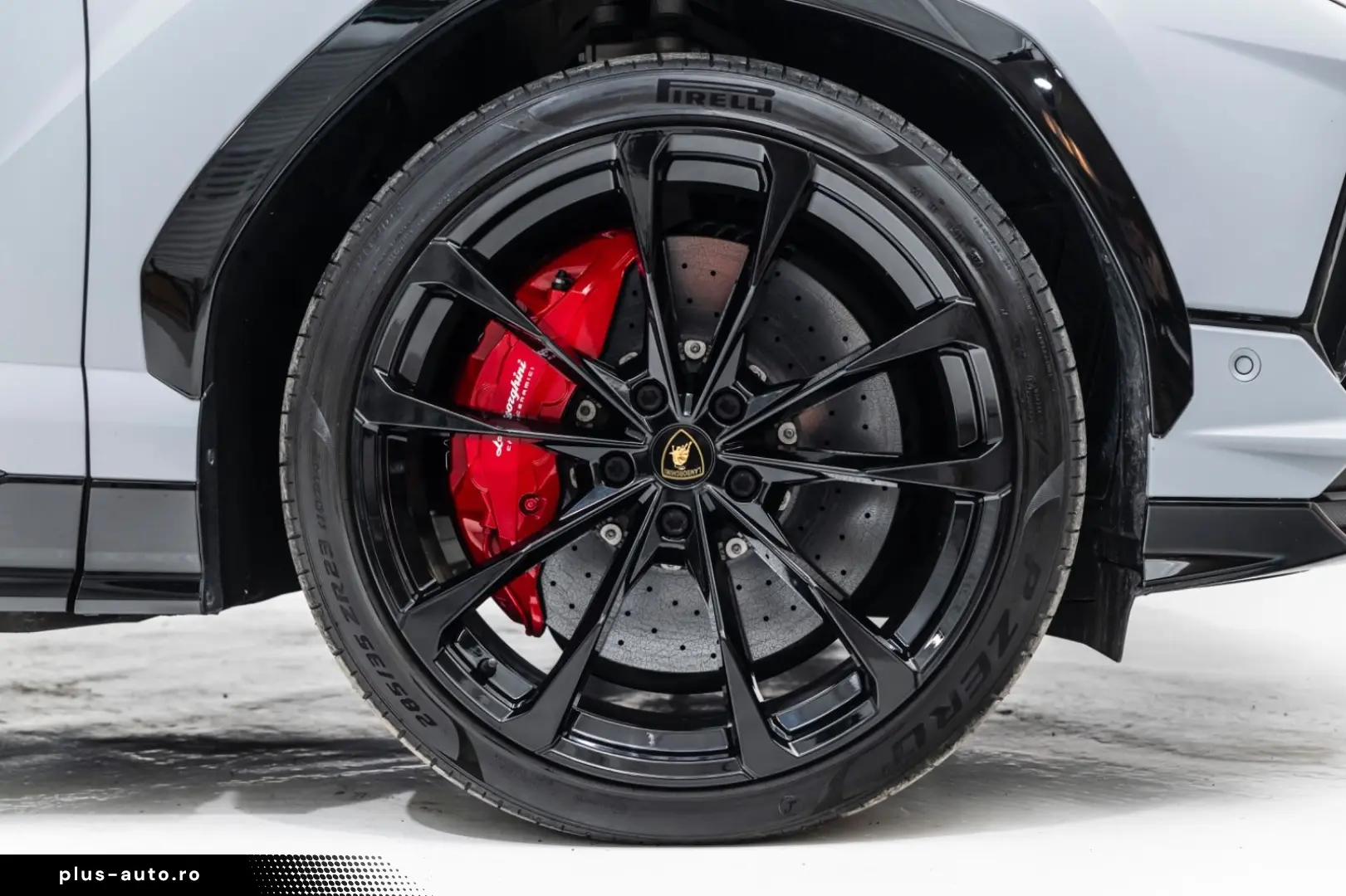 LAMBORGHINI Urus S Bang&Olufsen Panorama Qcittura