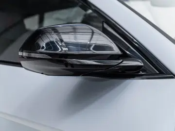 LAMBORGHINI Urus S Bang&Olufsen Panorama Qcittura