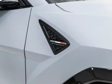 LAMBORGHINI Urus S Bang&Olufsen Panorama Qcittura