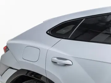 LAMBORGHINI Urus S Bang&Olufsen Panorama Qcittura