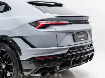 LAMBORGHINI Urus S Bang&Olufsen Panorama Qcittura