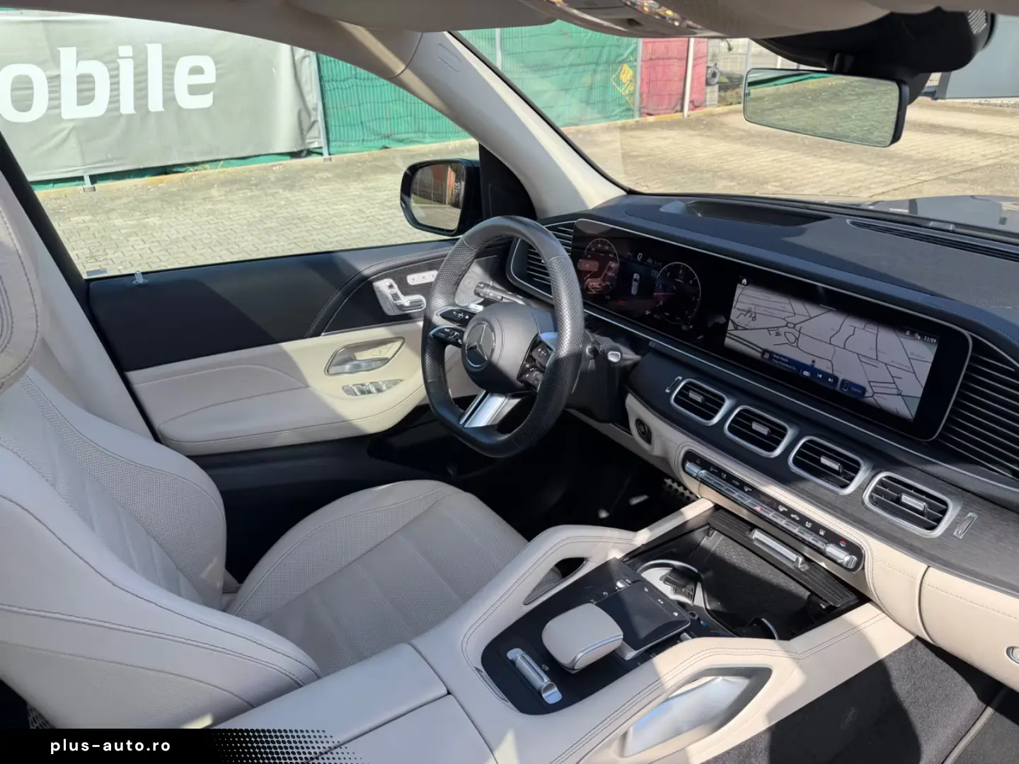 Mercedes-Benz GLS 450 d AMG Line Ultimate Rear TV