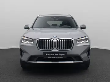 BMW X3 xD30e Alarm DAB HiFi Kamera Sportsitz Panoram