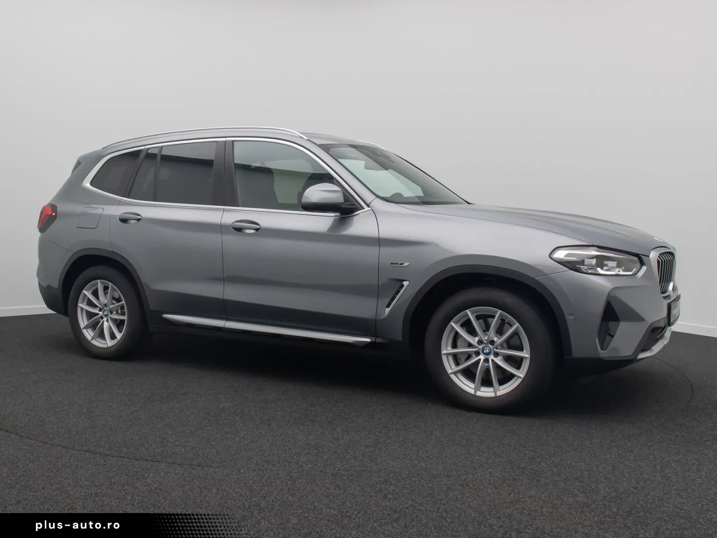 BMW X3 xD30e Alarm DAB HiFi Kamera Sportsitz Panoram