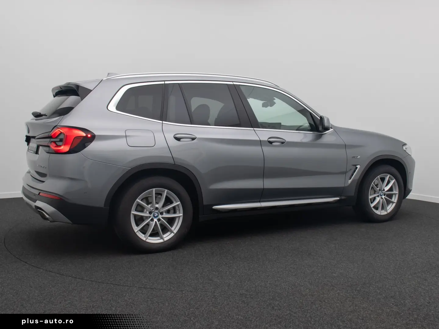 BMW X3 xD30e Alarm DAB HiFi Kamera Sportsitz Panoram