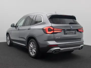 BMW X3 xD30e Alarm DAB HiFi Kamera Sportsitz Panoram
