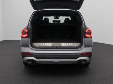 BMW X3 xD30e Alarm DAB HiFi Kamera Sportsitz Panoram