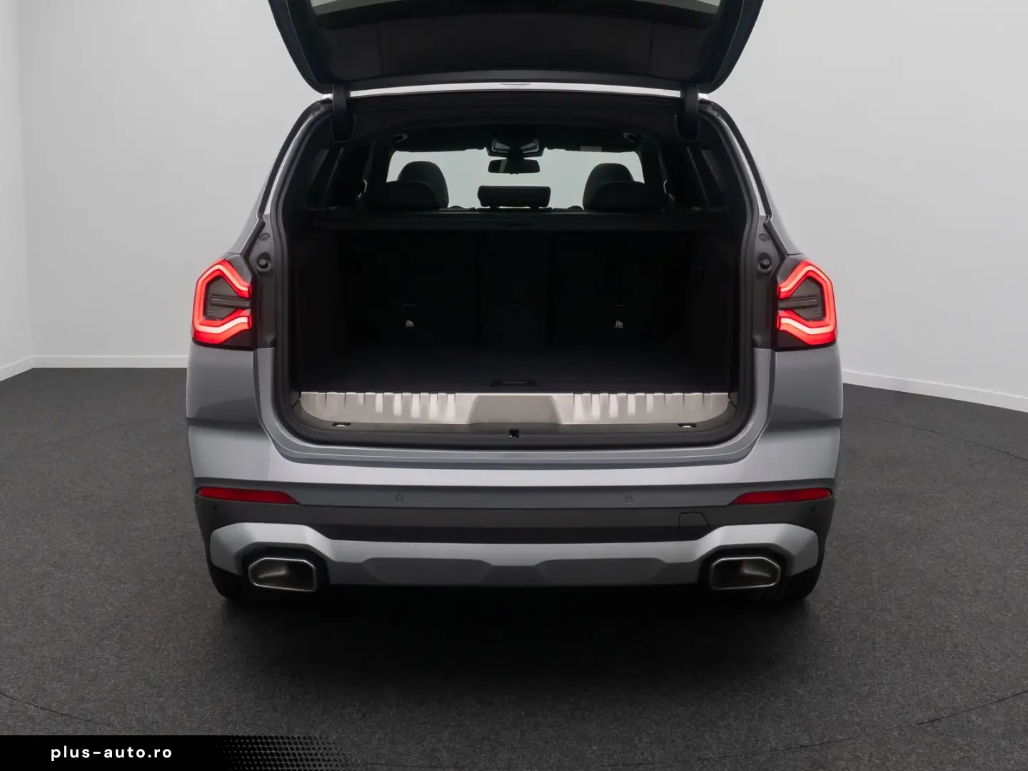 BMW X3 xD30e Alarm DAB HiFi Kamera Sportsitz Panoram