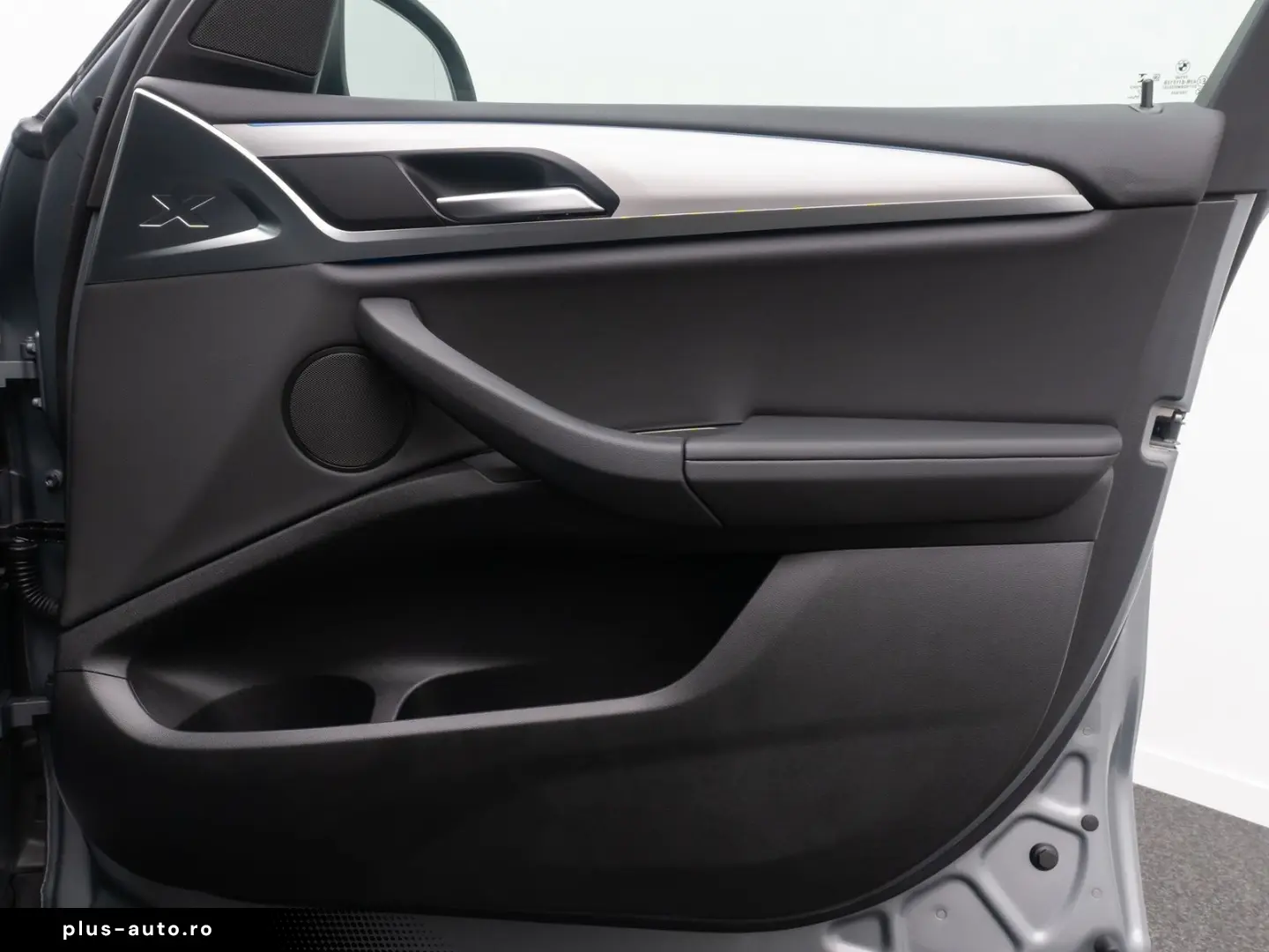 BMW X3 xD30e Alarm DAB HiFi Kamera Sportsitz Panoram