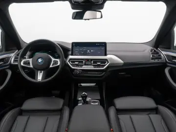 BMW X3 xD30e Alarm DAB HiFi Kamera Sportsitz Panoram